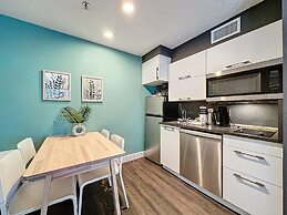 Two Bed Condo In Parkway Palms Resort 2 Bedroom Condo