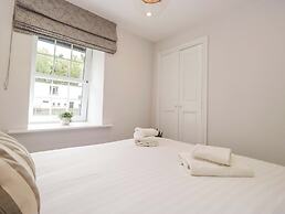 Riverside Cottage No 5