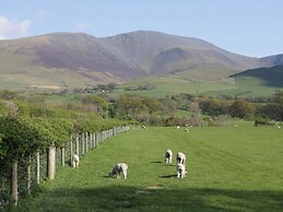Elm Lodge