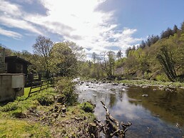 Elm Lodge