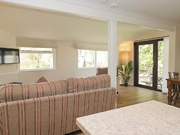 Dogwood Timber Lodge