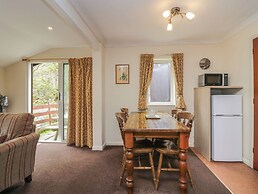 Chestnut Timber Lodge