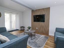 Riverside Cottage No 3