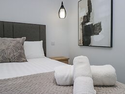 Riverside Cottage No 3