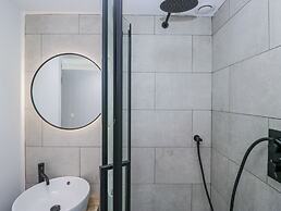 Riverside Cottage No 3