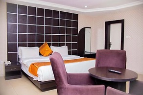 Galpin Suites Hotel