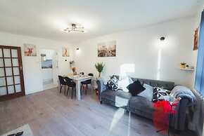 1 Bed-park View-balcony-wifi-pet Friendly