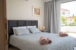 Narcissos Nissi Beach Apartment C5