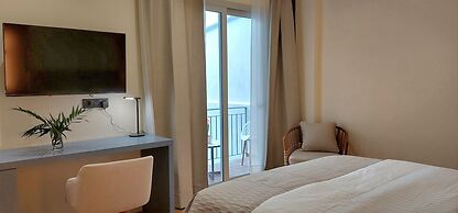 Elite Patras Suites
