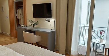 Elite Patras Suites