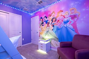 Simply Amazing 5BR Chic Retreat Themed Fun Style