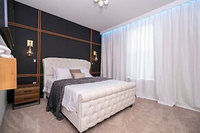 Simply Amazing 5BR Chic Retreat Themed Fun Style