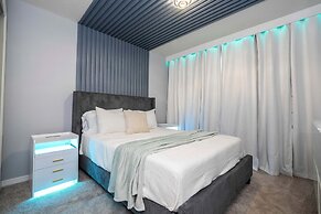 Simply Amazing 5BR Chic Retreat Themed Fun Style