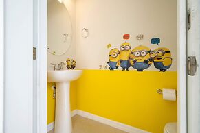 Simply Amazing 5BR Chic Retreat Themed Fun Style