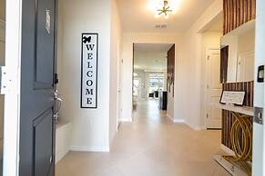 Simply Amazing 5BR Chic Retreat Themed Fun Style