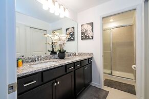 Simply Amazing 5BR Chic Retreat Themed Fun Style