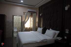 Castle Majestic Hotel