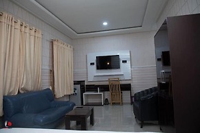 Castle Majestic Hotel