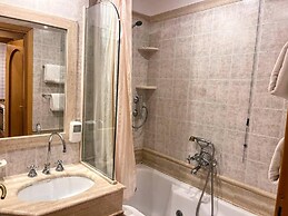 Chic Roman Residence Tivoli Baths