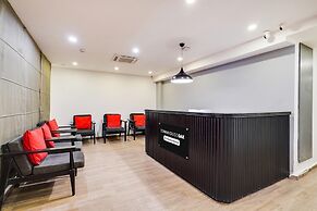 Premium Stays at Oak Indranagar