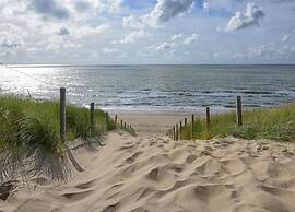 Modern Stay in Historic Delft