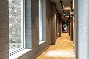 Modern Stay in Historic Delft