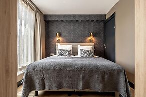 Modern Stay in Historic Delft