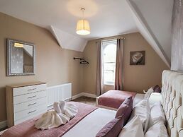 Tennyson Grange