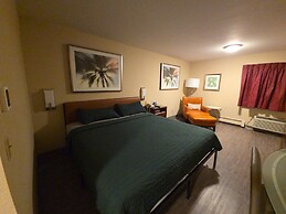 Chesaning Inn & Suites