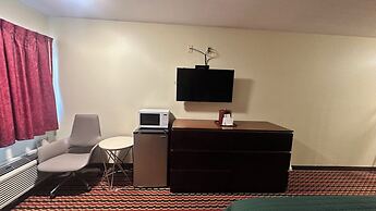 Chesaning Inn & Suites