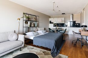 Lovely Apartment by the Beach