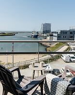 Lovely Apartment by the Beach