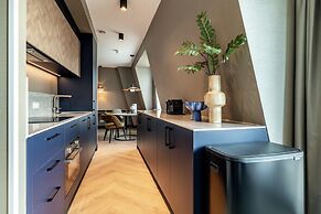 Family Apartment w/ Bunk Beds