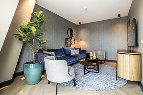 Family Apartment w/ Bunk Beds