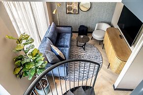 Family Apartment w/ Bunk Beds