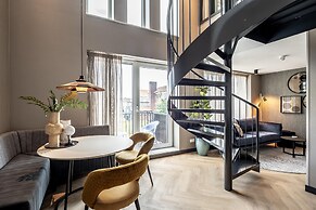 Family Apartment w/ Bunk Beds