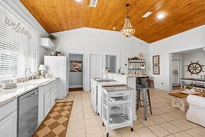 Destin Beach House - Southern Comfort