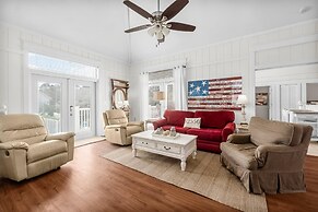 Destin Beach House - Southern Comfort