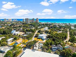 Destin Beach House - Southern Comfort