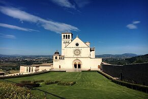 Holiday Home Near Assisi With Pool