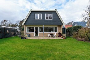 Holiday Home Callantsoog Near Sandy Beach