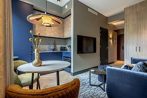 Spacious Apartment Retreat