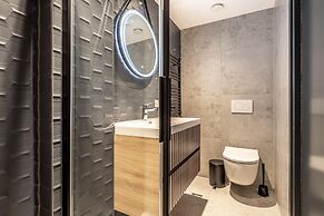 Spacious Apartment Retreat