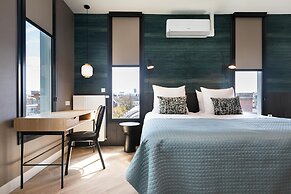 Stylish Penthouse With 2 Bedrooms