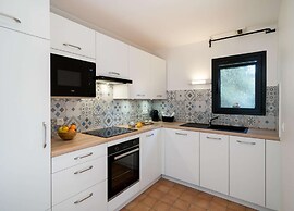 Apartment in Saint-tropez With Beach Access