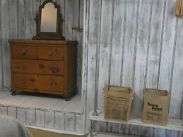 Isle Escape Retreat- Sleeps 4, Garden & Games Room