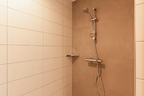 Spacious Apartment in Den Haag With View