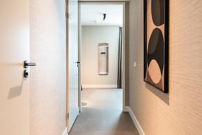 Spacious Apartment in Den Haag With View