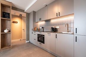 Spacious Apartment in Den Haag With View