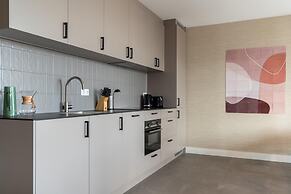 Spacious Apartment in Den Haag With View